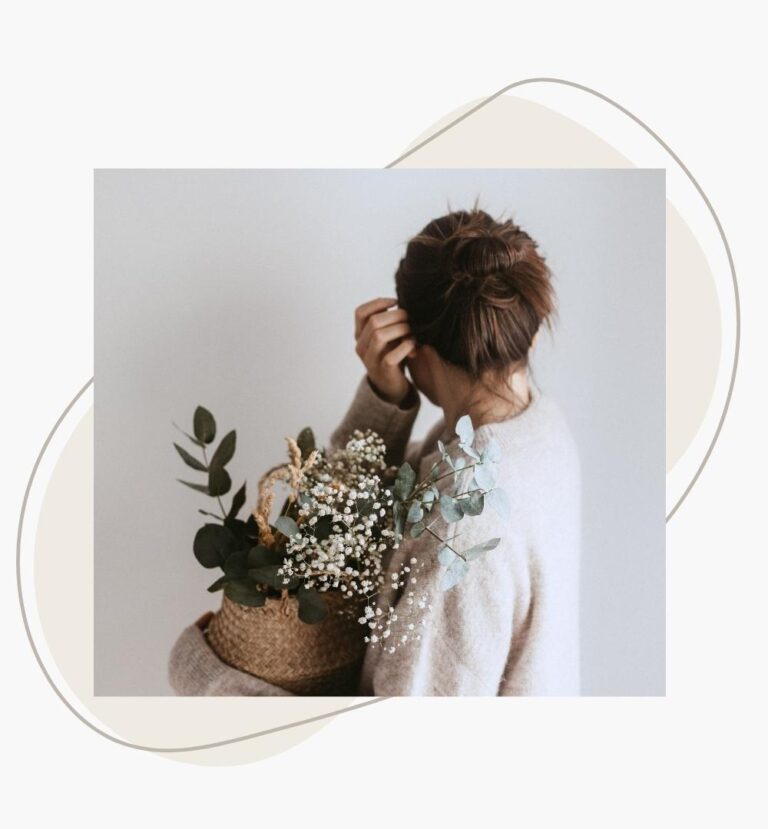 girl holding flowers neutral